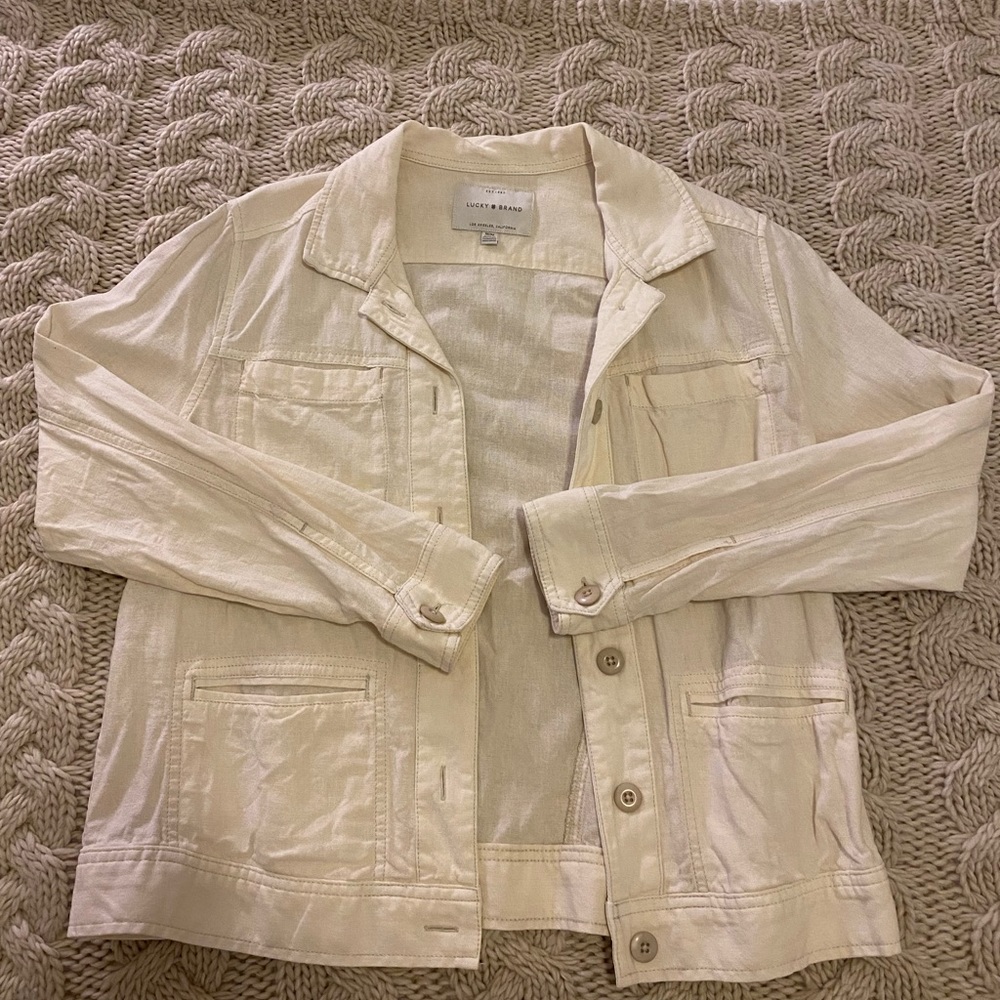 Lucky Brand Cream Button Up Linen Shirt!